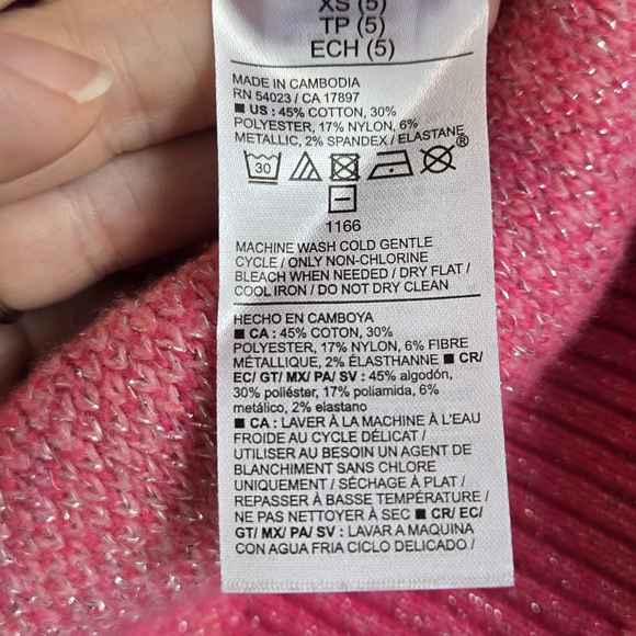 Pink Heart Pattern Sweater - Picture 4 of 5